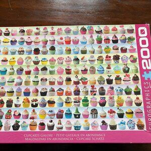 Jigsaw Puzzle - 2000 Pieces - Complete!